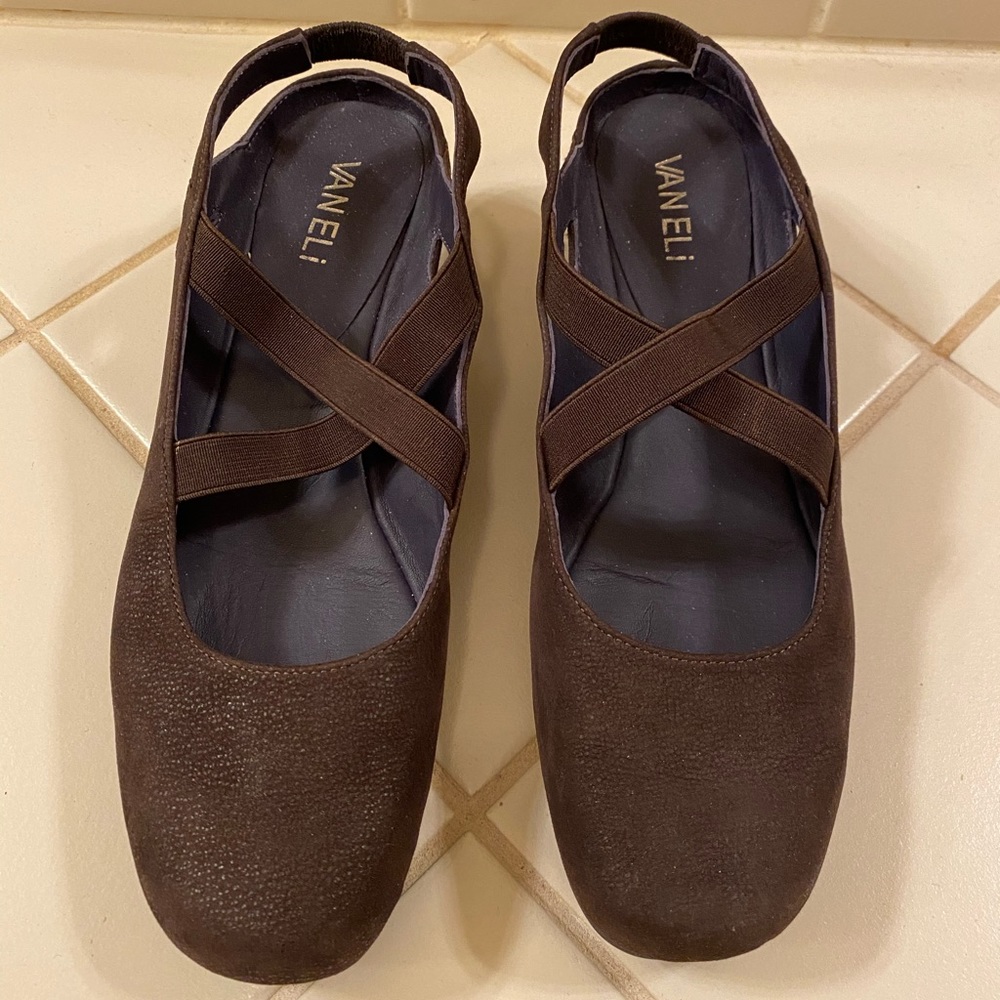 Van Eli Brown Hidden Wedge Ballet Flats